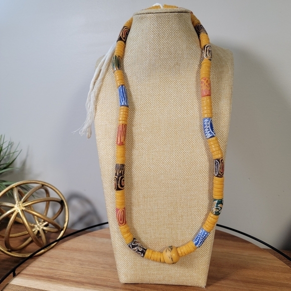 Ghanaian Krobo Bead Necklace and Bracelet Set Colorful African Beads - Picture 13 of 17